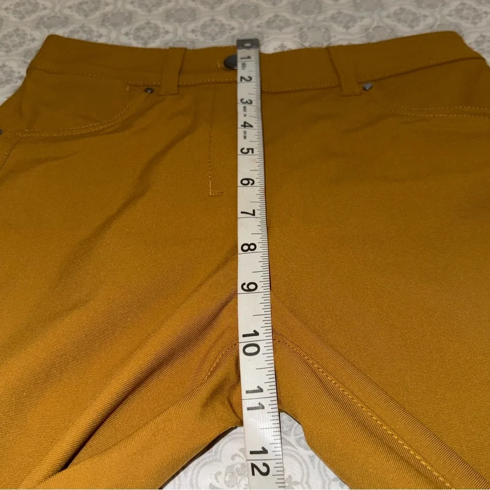 Lululemon city sleek 5 pocket 7/8 pant spiced bronze Size 2
